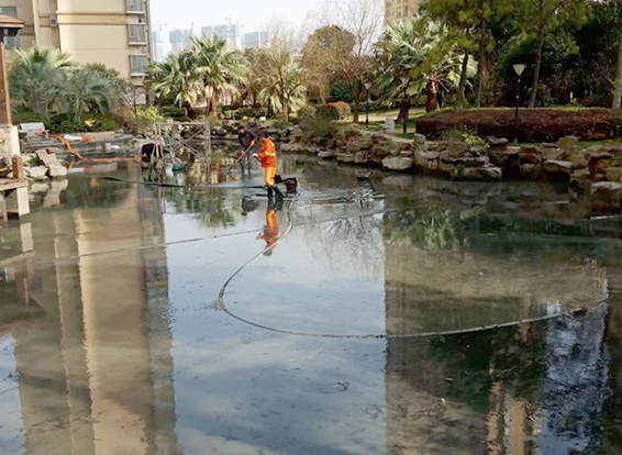 上虞景观池淤泥清理